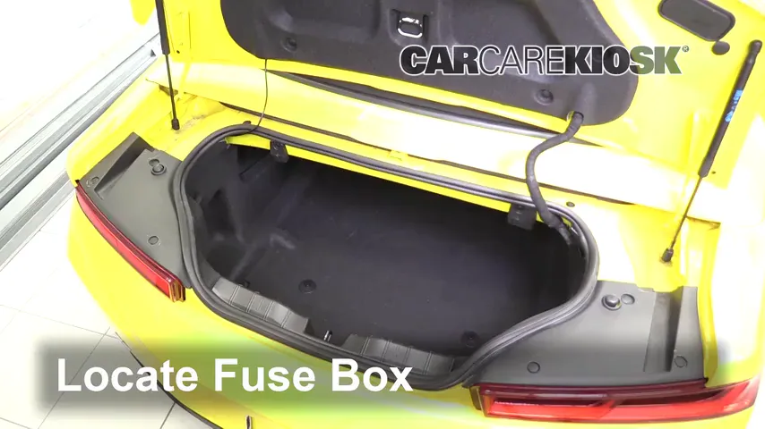 2017 Chevrolet Camaro SS 6.2L V8 Convertible Fuse (Interior) Replace